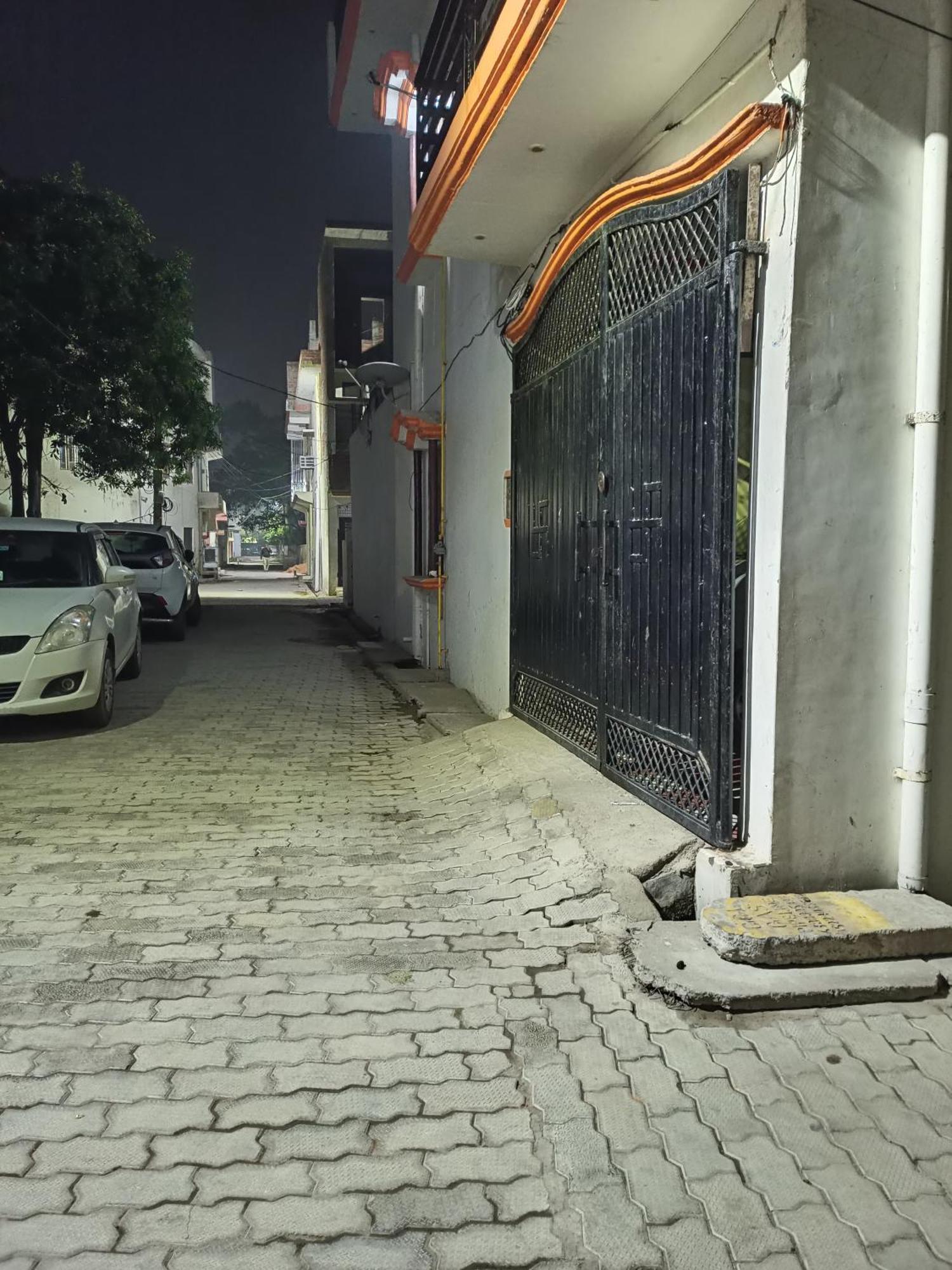 Girija Shail Bhavan Ayodhya Экстерьер фото